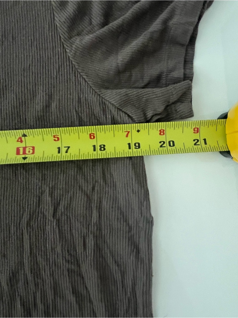 Nuuds Rib Tee - Picture 5 of 6